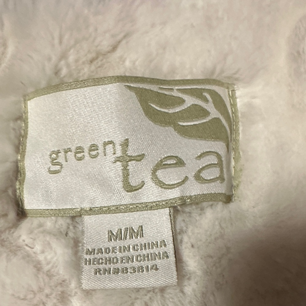 GreenTea Women's Vest in Maroon with Faux Fur Trim - Picture 2 of 3